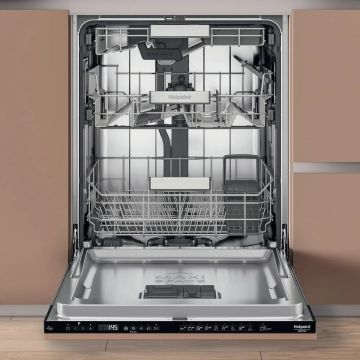 Hotpoint H8IHP42LUK Built In Dishwasher - 14 Place Settings