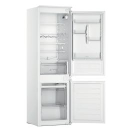 Indesit INC18D011B1 70/30 Integrated Fridge Freezer - White